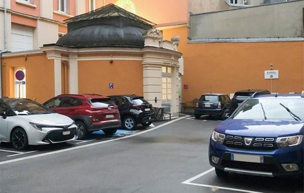 Grand Hotel Du Tonneau D'Or Belfort Dış mekan fotoğraf